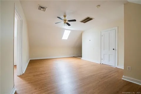 Photo - 164 Cedar Hill Ave Unidad 164 Cedar Hill Ave Apt #3