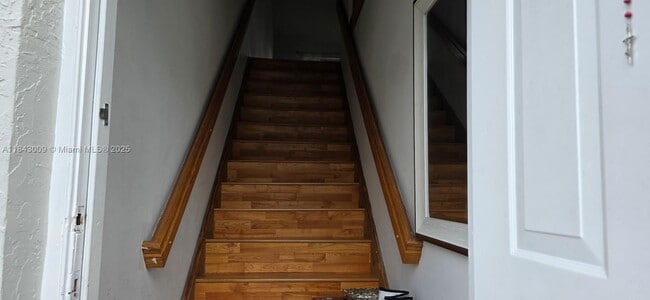 Photo - 21255 NE 8th Pl