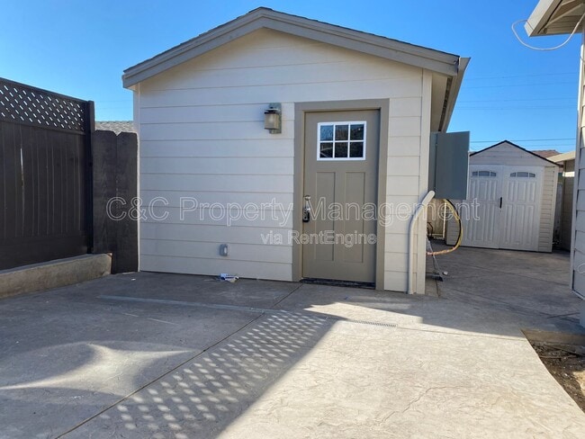 Photo - 1301 Darwin St Unit B