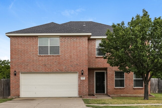 Building Photo - 907 Blue Sky Dr Rental