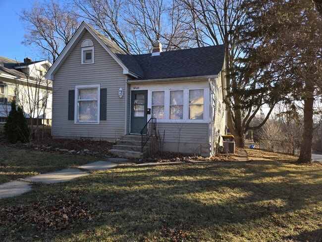 Photo - 2203 15th Ave