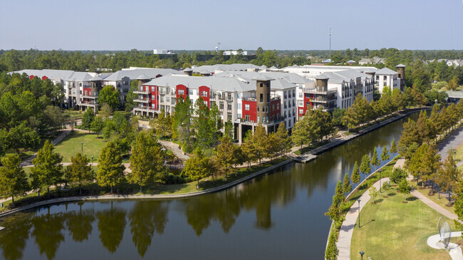 Building Photo - Boardwalk at Town Center Rental