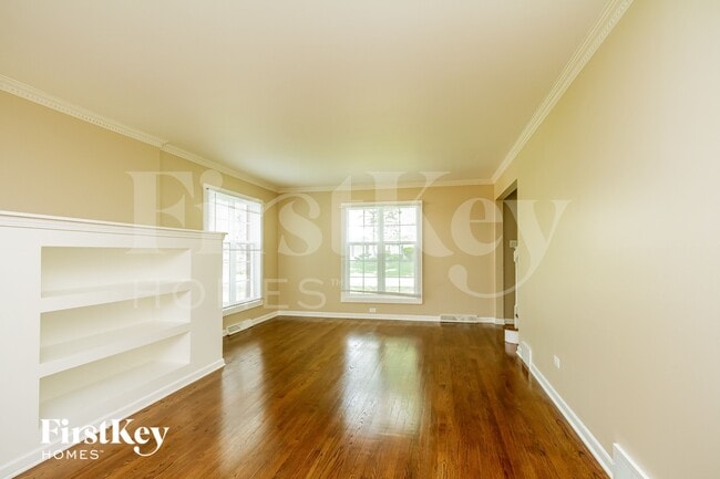 Photo - 20460 Arcadian Dr