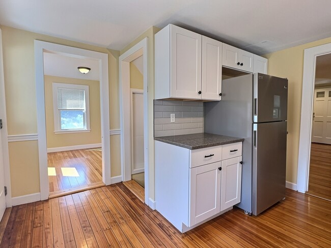 53 Davis Ave