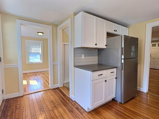 Photo - 53 Davis Ave
