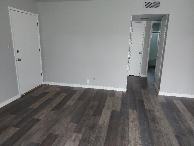 Photo - 1100 Ranchero Way Unidad 15