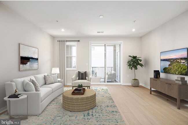 Photo - 4768 Sully Point Ln