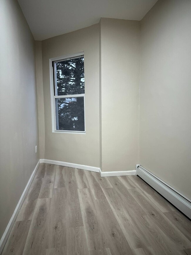 Photo - 1765 W 9th St Unit 2