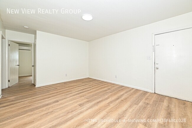 Photo - 260 Church St NE Unit 2