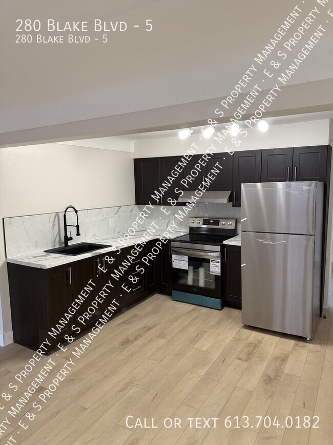 Building Photo - 280 Blake Blvd Unit 5