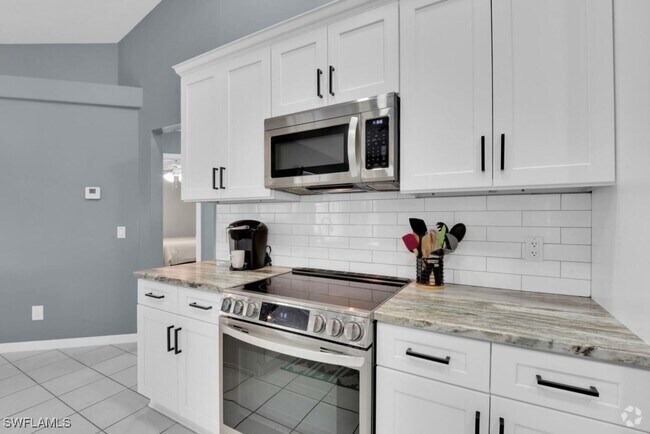 Building Photo - 1624 SW 44th Terrace Rental