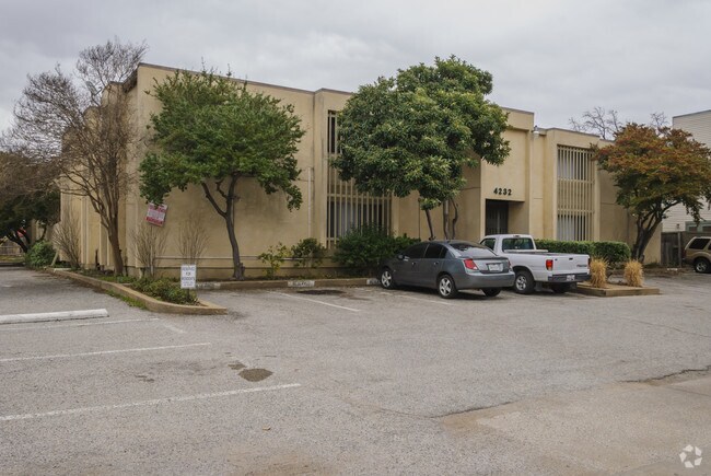 Photo - 4232 Rawlins St