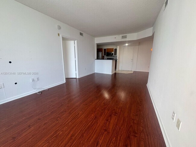 Photo - 2775 NE 187th St Unit 629