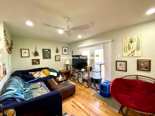 Photo - 21 Dorr St Unit C