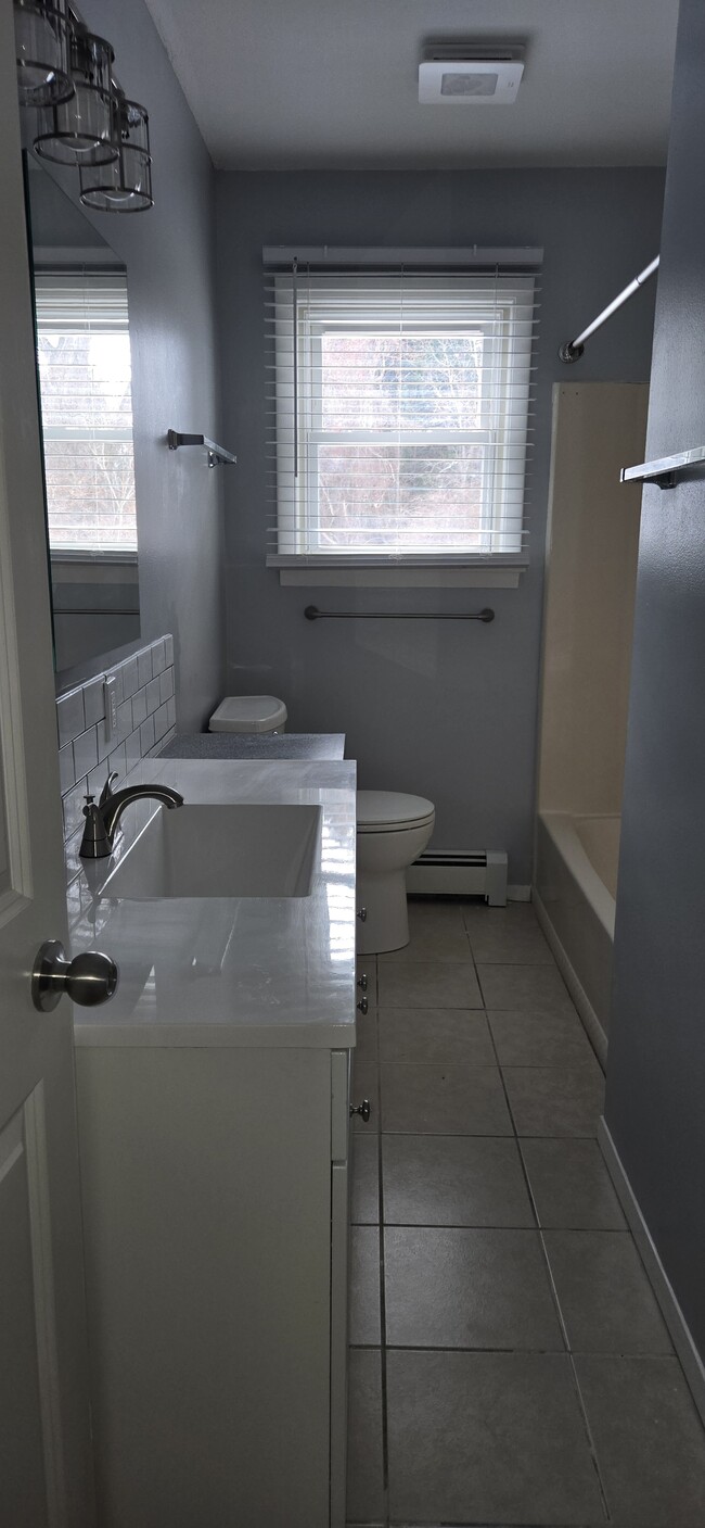 Photo - 14360 Leonard Rd