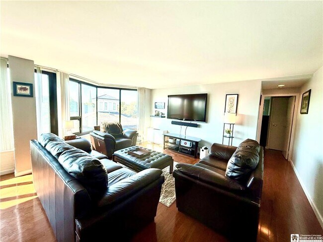 Photo - 849 Delaware Ave Unit #401