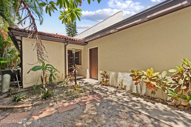 Building Photo - 8701 Camelia Ct Rental