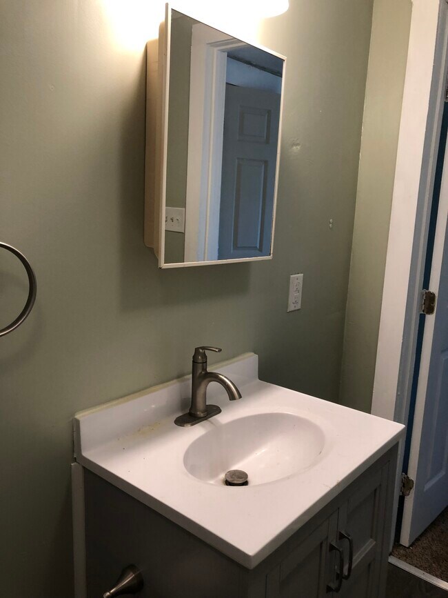 Photo - 713 Sabine St