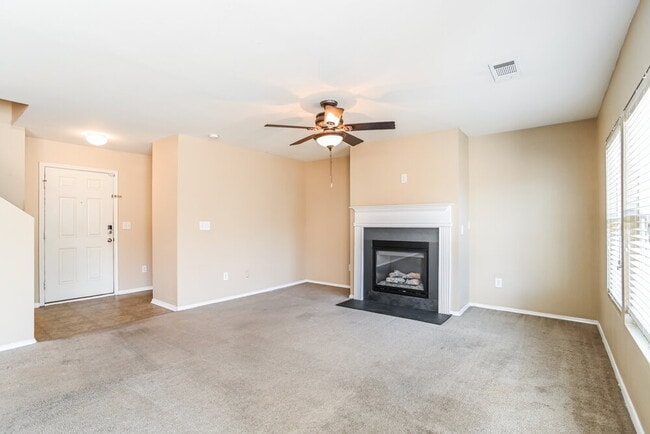 Photo - 6329 Highland Commons Dr