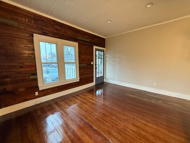 Photo - Home For Rent