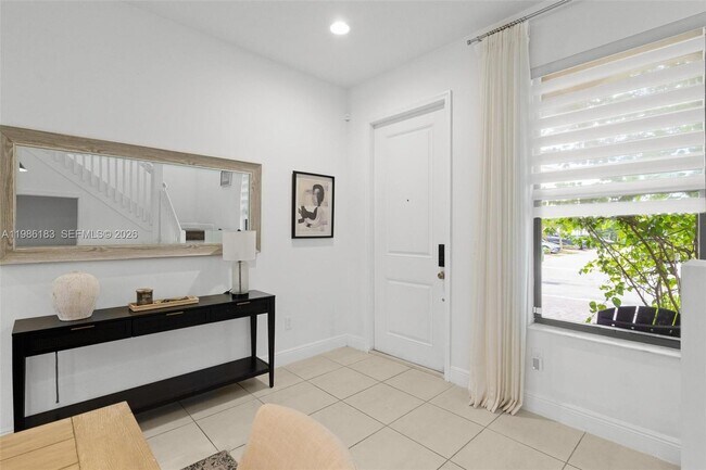 Photo - 110 NW 209th Way