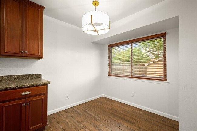 Photo - 2802 Nordham Dr