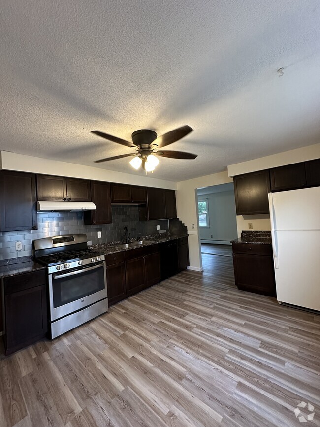 Building Photo - 226 Welton St Rental