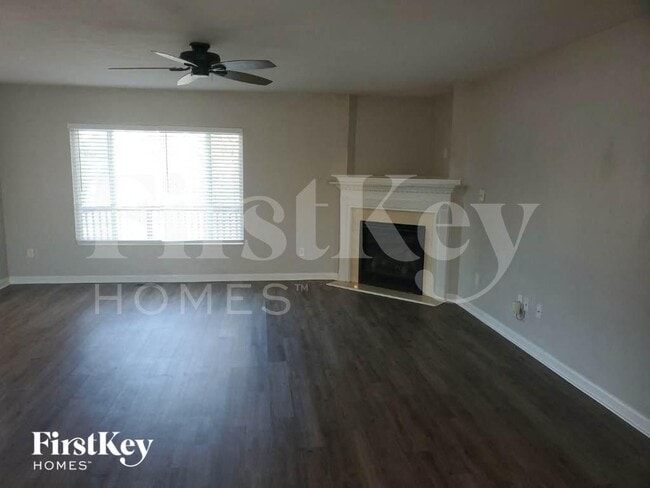 Photo - 5606 Beechtree Ln