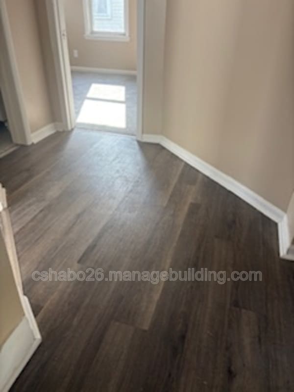 Photo - 322 W Merchant St