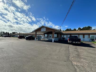 Building Photo - 1963 PE-1A Unit 120 B