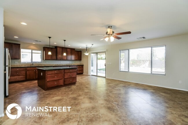 Photo - 1600 E Leaf Rd