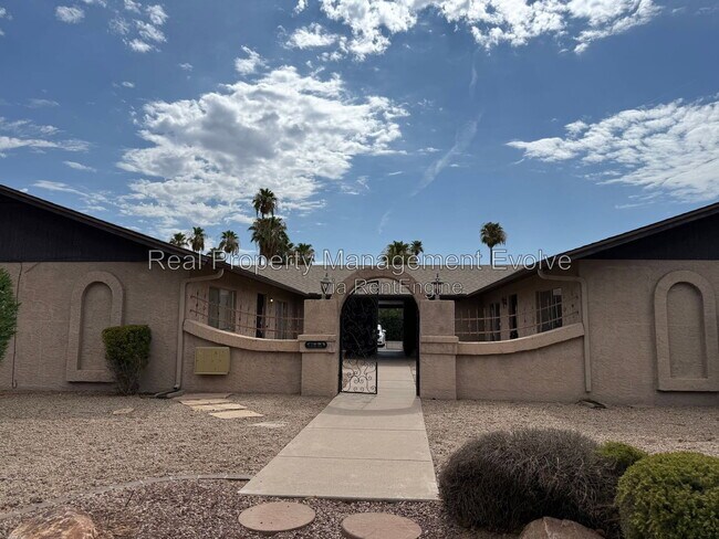 Photo - 18211 N 40th Pl Unit 1