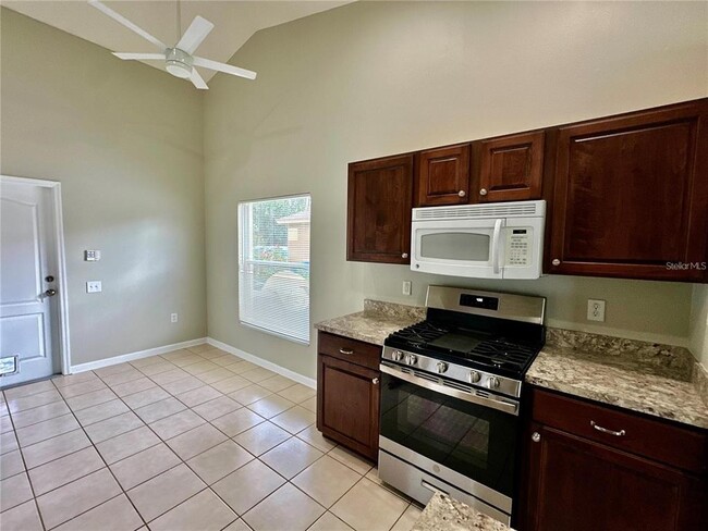 Photo - 30747 Burleigh Dr