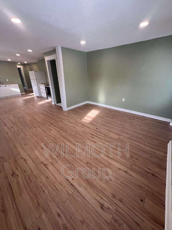 Photo - 2530 N Temple Ave