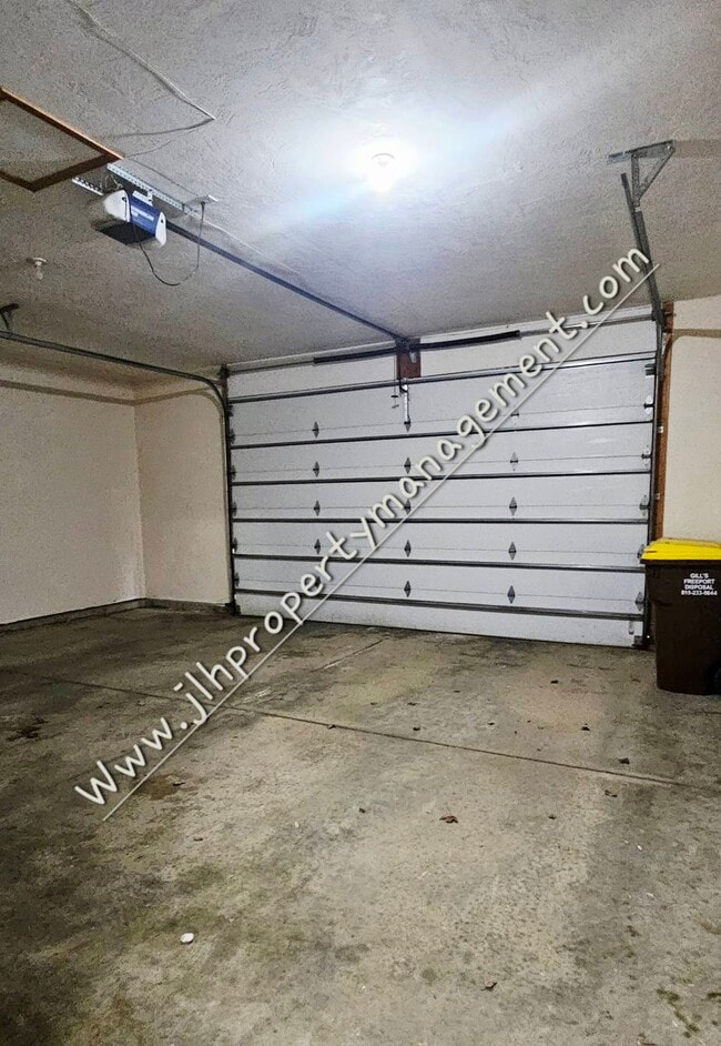 Photo - 1776 S Hance Dr