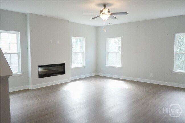 Photo - 39 Sago Palm Wy