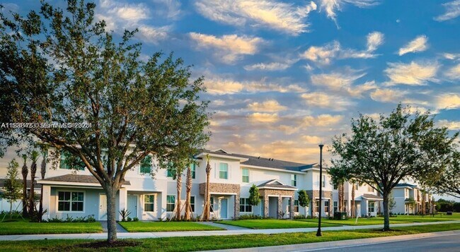 Photo - 10241 SW Newberry Ave