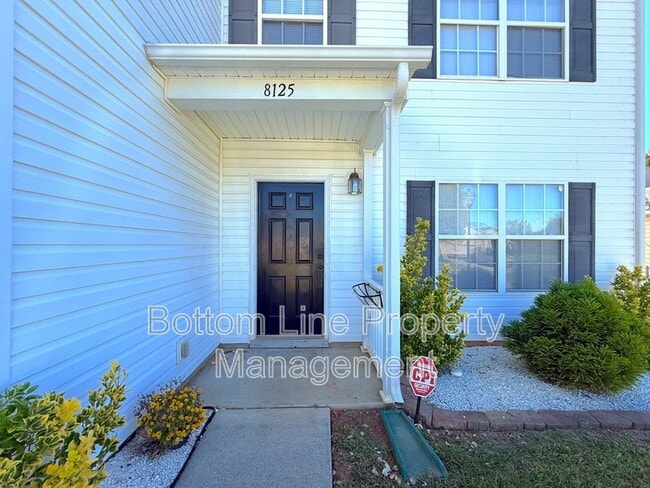 Photo - 8125 Rosberg Ln