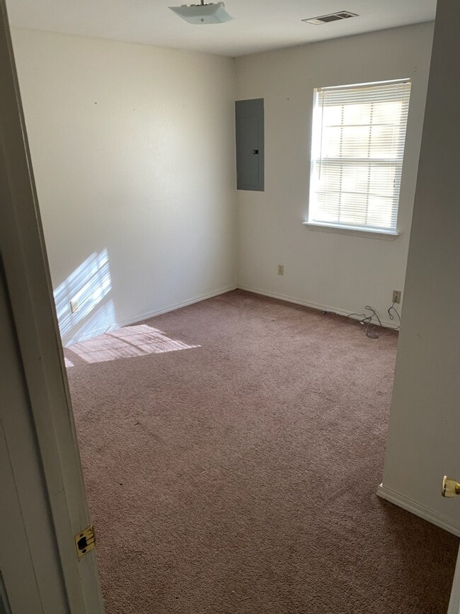 Photo - 314 S Adams St