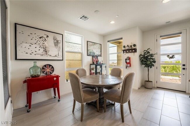 Building Photo - 128 Kimberlite Dr