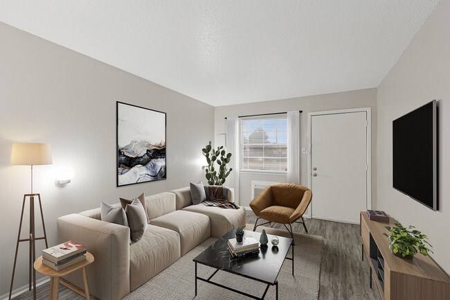 Photo - Alturas Penbrook