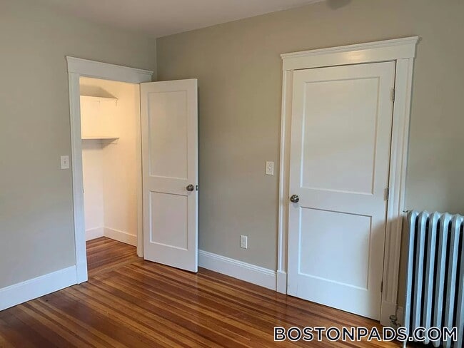 Photo - 23 Moraine St