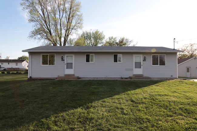 Photo - 1661 W Highview Dr