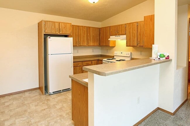 RIVERVIEW ESTATES - KIEL
