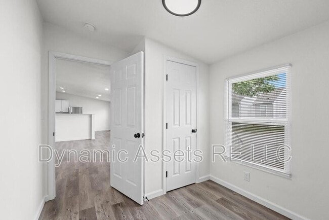 Photo - 403 N Walnut St Unidad A