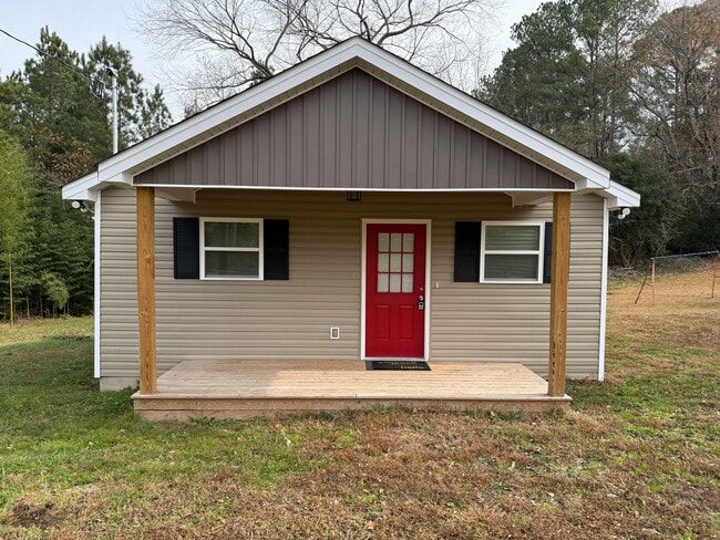 Building Photo - 2 Bedroom/2 Bath Home in Wadesboro
