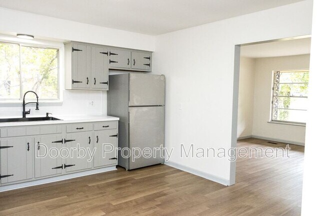 Photo - 1300 Koblan Dr Unit A