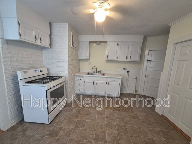 209 Pearl St