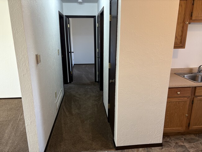 Photo - 2215 Stoneybrook Rd