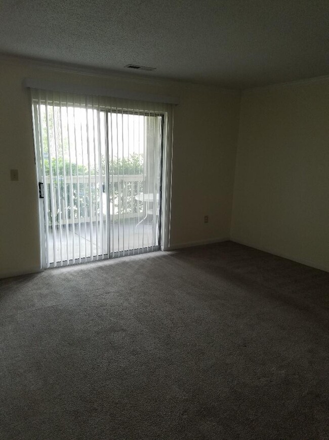 2 BEDROOM 2 BATH BOTTOM FLOOR UNIT AT MYR... - 2 BEDROOM 2 BATH  BOTTOM FLOOR UNIT AT MYR... Condo